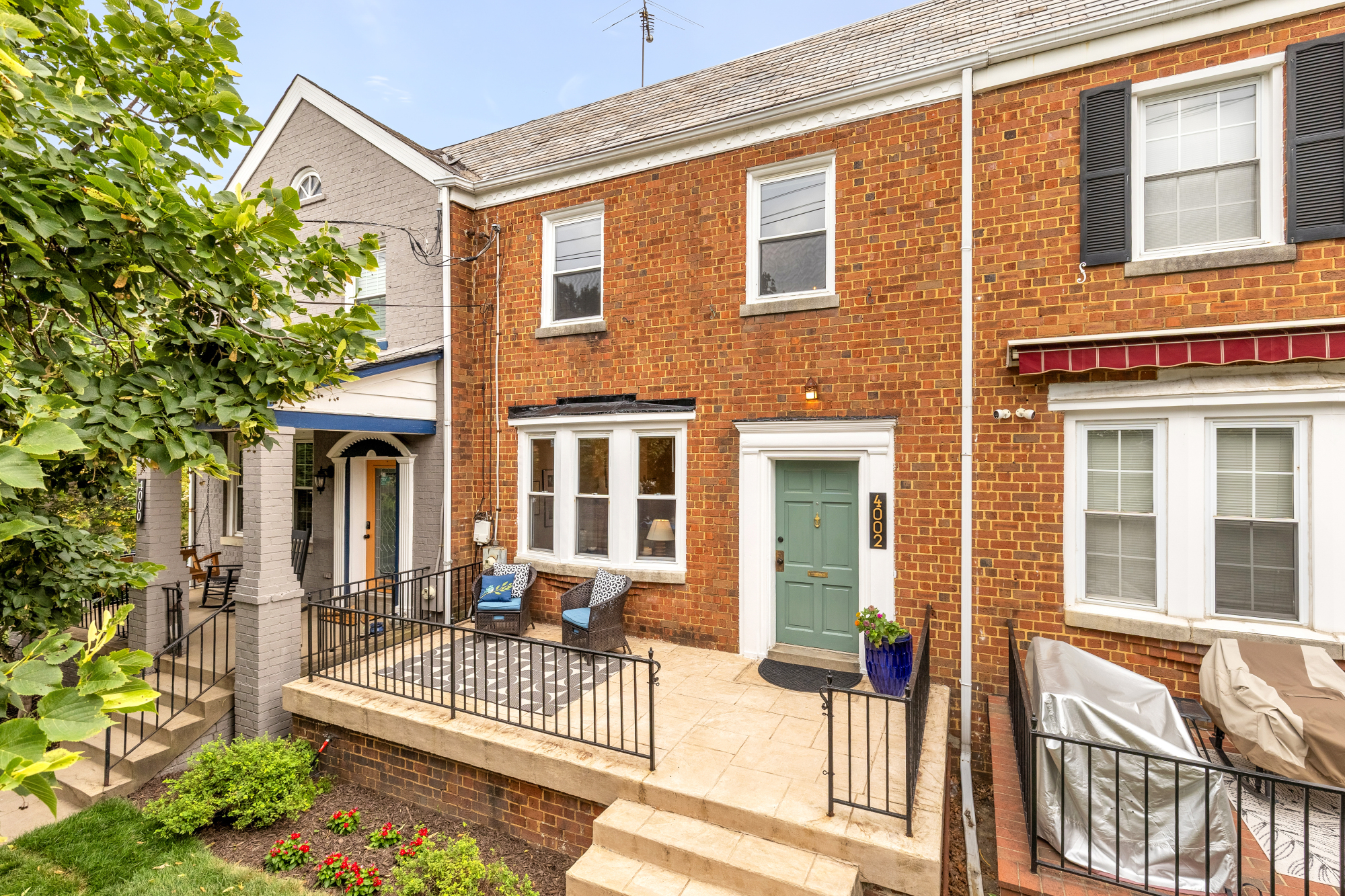 4002 10th Street NE DC front porch